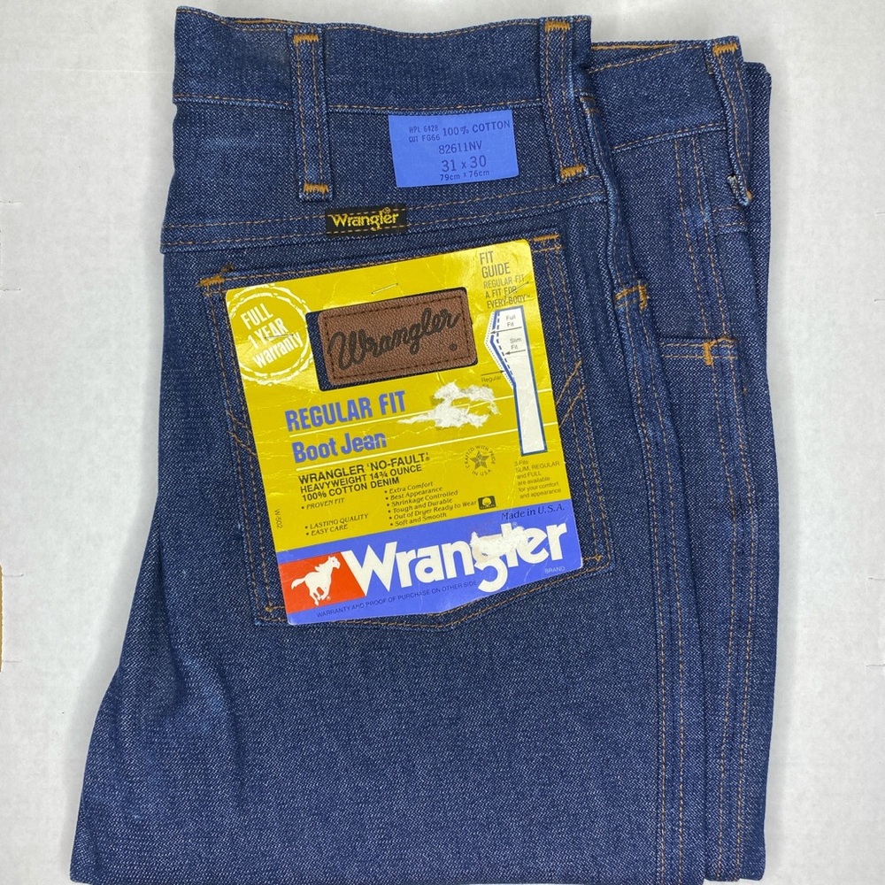 Vintage women’s wrangler bootcut denim jeans 31x30‎